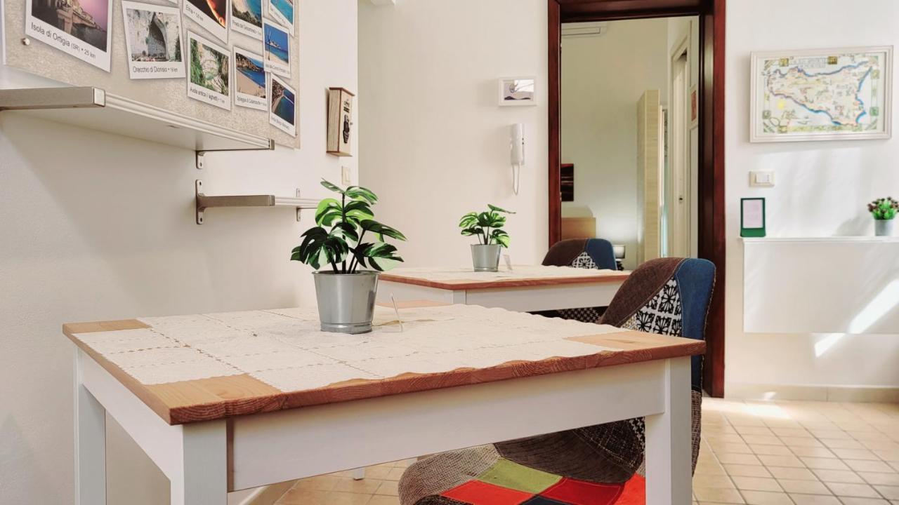 Zanzi 'S Charming Rooms Avola Luaran gambar